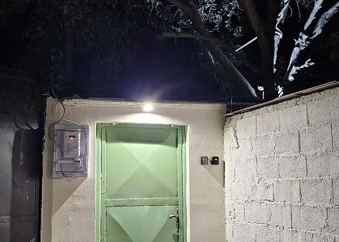 Olive Garden Blue * Tirana